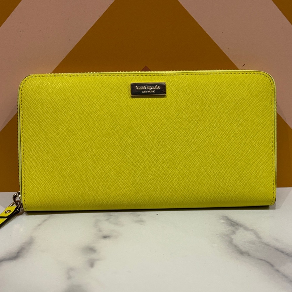 Kate Spade Lemon Yellow Wallet